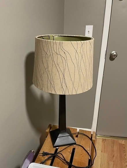 Photo of free table lamp (12th & Otis Streets NE) #1
