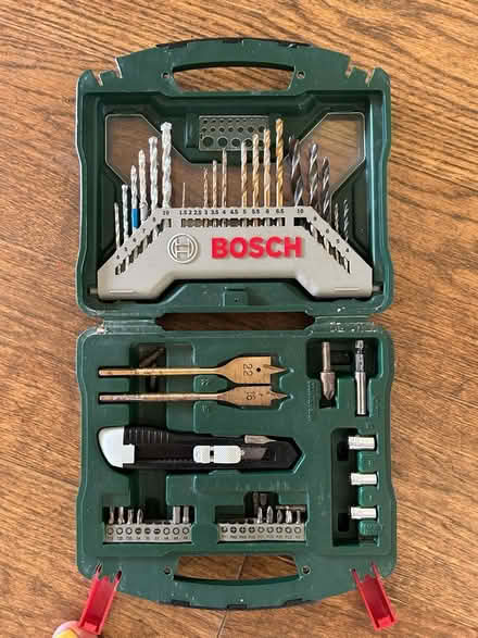 Photo of free Bosch screwdriver and drill set (BA5 Wookey) #1