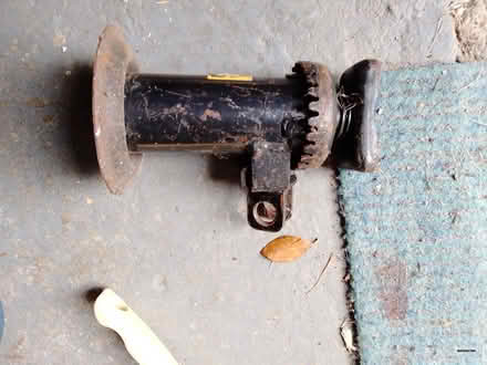 Photo of free Car jack (Hayes UB4) #2