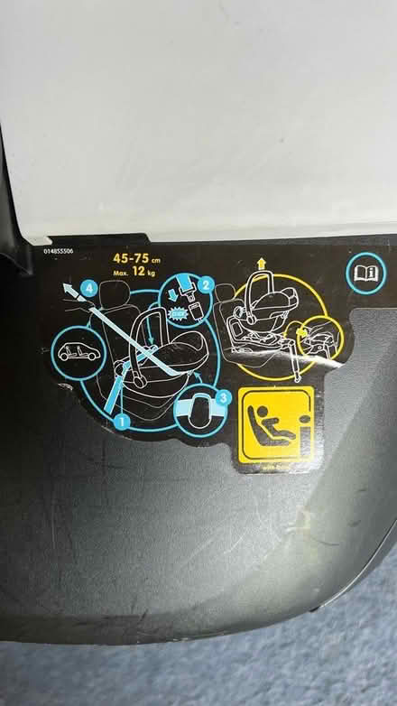 Photo of free Maxi-cosi car seat (CV34 Warwick gates) #3