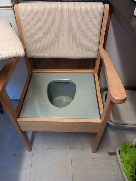 Photo of free Commode (Totnes) #2