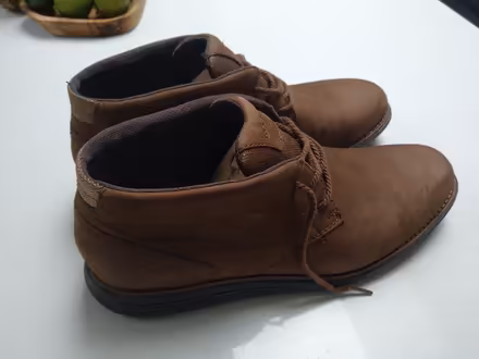 Photo of free Size 9 suede shoes unused (East grinstead, Furzefield) #1