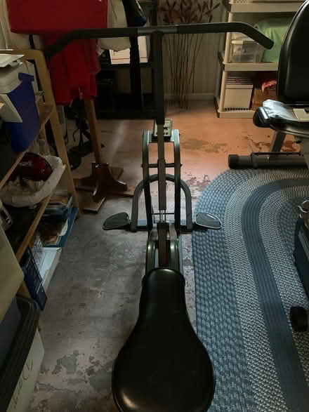 Photo of free exercise machine (upper Tangletown) #1