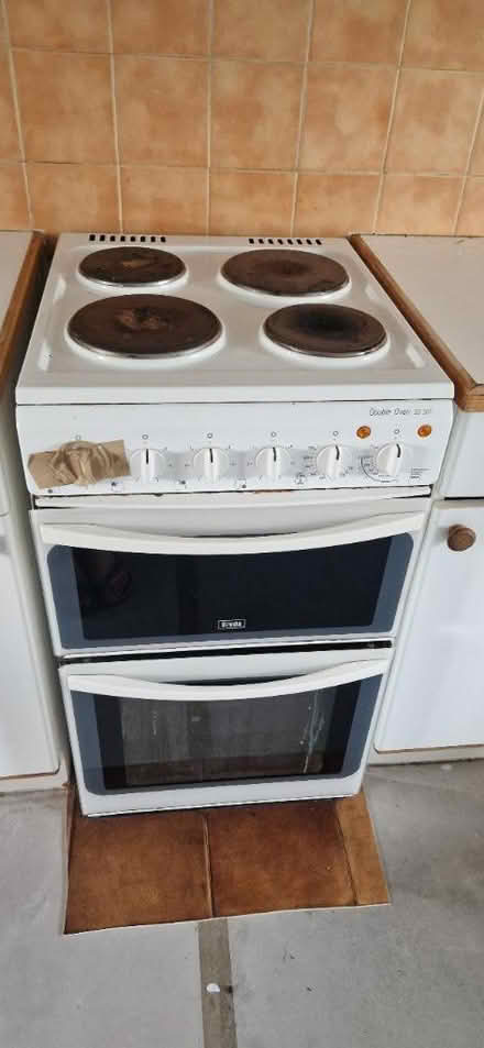 Photo of free Electric oven (Danbury, CM3) #1