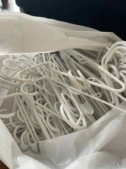 Photo of free Plastic hangers (Downers Grove (Maple/Belmont)) #2