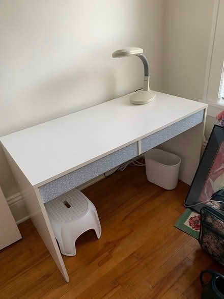 Photo of free desk 24x48 (upper Tangletown) #2