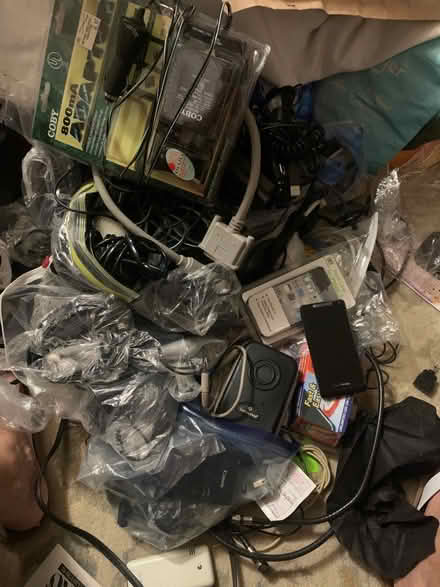 Photo of free Lots of electronics (hyattsville, MD near Takoma pk) #1