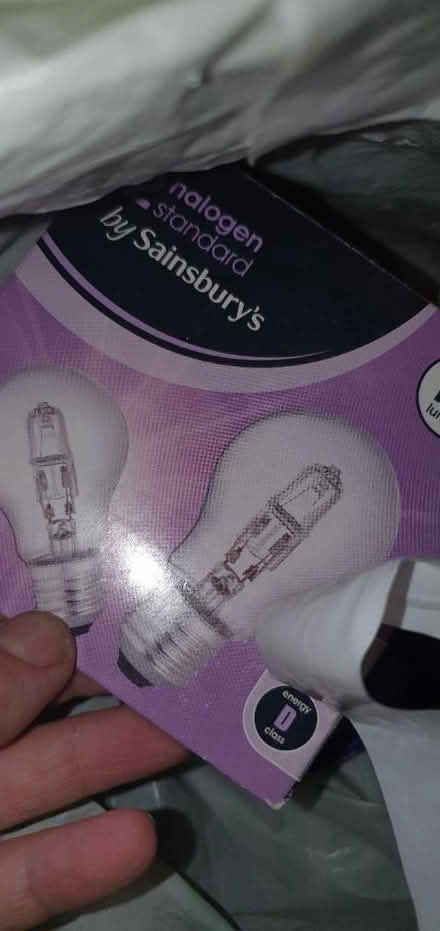 Photo of free Light bulbs screw fitting (Larkhall bath) #1
