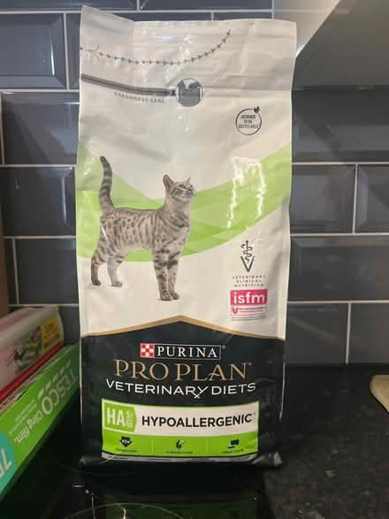 Photo of free purina proplan Hypoallergenic st/ox (liverpool 1) #1