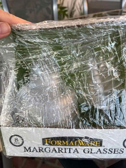 Photo of free Plastic disposable drinkware (Wilshire and La Cienega) #3