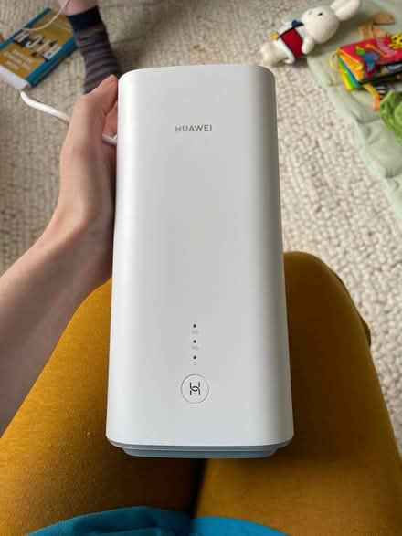 Photo of free Huawei 5g router - Three (Highbury and Islington N1) #1