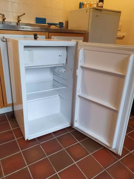 Photo of free Fridge (under counter) (OX3 Headington Oxford) #2