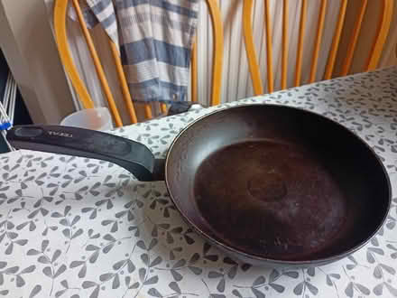 Photo of free TEFAL Pans (W13) #2