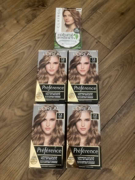Photo of free Permanent hair dye (Walshaw BL8) #1
