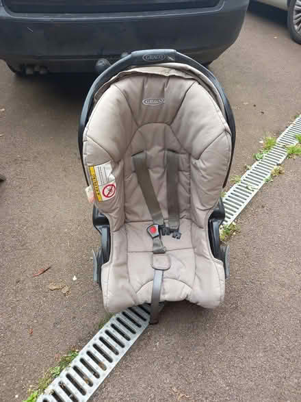 Photo of free Graco car seat (Hucclecote) #2