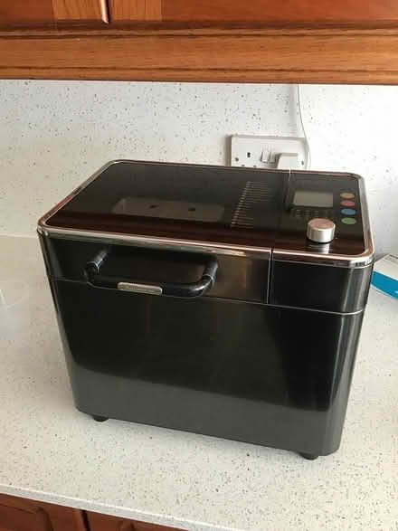 Photo of free Bread maker and instruction book (Ferniehill EH17) #3