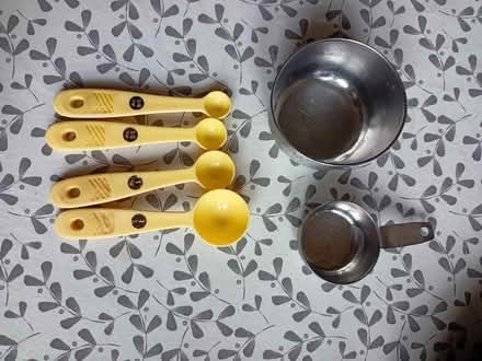 Photo of free Cup measure and Measuring spoons (W13) #1