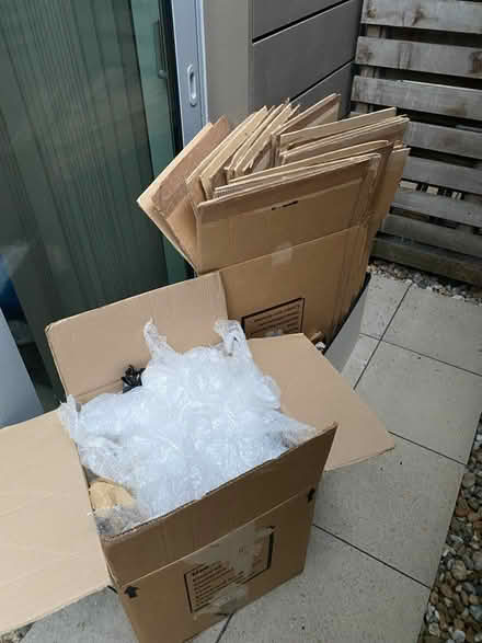 Photo of free Moving boxes and bubble wrap (N7 - Barnsbury) #1