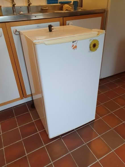 Photo of free Fridge (under counter) (OX3 Headington Oxford) #1