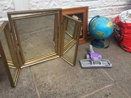 Photo of free Various items (Bescar L40) #2