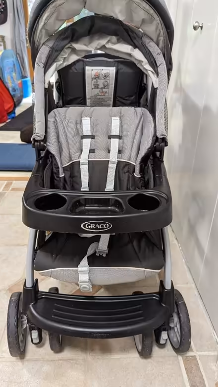 Photo of free Two-kid stroller and a high chair (Springfield/Burke) #4