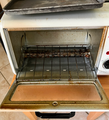 Photo of free small toaster oven (South Farmington Hills) #2