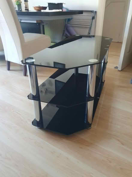 Photo of free Glass TV stand (Isleworth TW7) #1