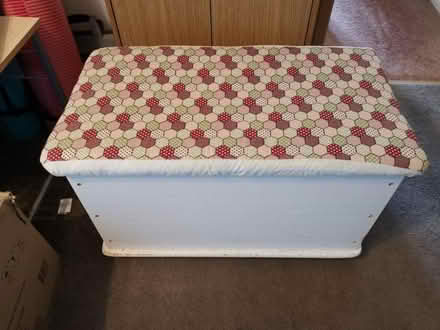 Photo of free Ottoman with wheels (Oldland Common BS30) #4