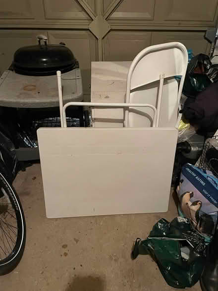 Photo of free Small foldable garden table (Clapham south) #3