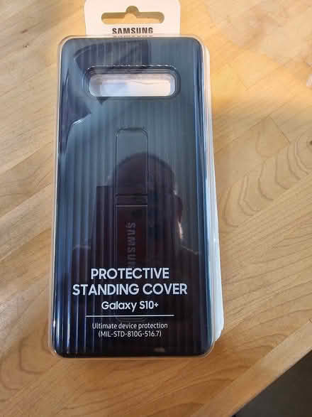Photo of free Samsung Galaxy S10+ Cover (Brough CA17) #3