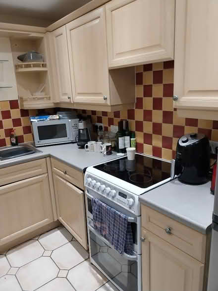 Photo of free Fitted kitchen coming out wc 4th July. (Belmont SM2) #1