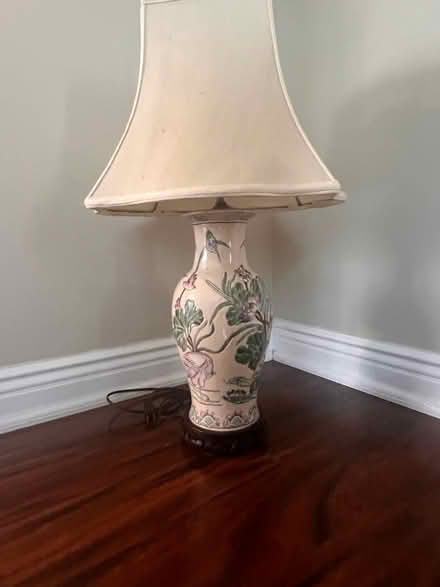 Photo of free working lamp with lampshade (97 Van Buren Ave Teaneck NJ) #1