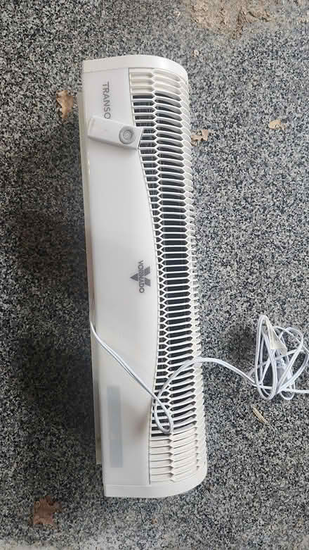 Photo of free Window fan (South Elmhurst) #1