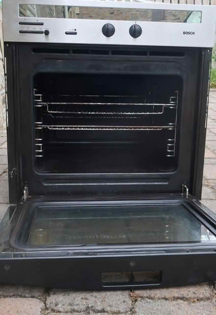 Photo of free Built-in electric oven / grill (Truro TR1) #2