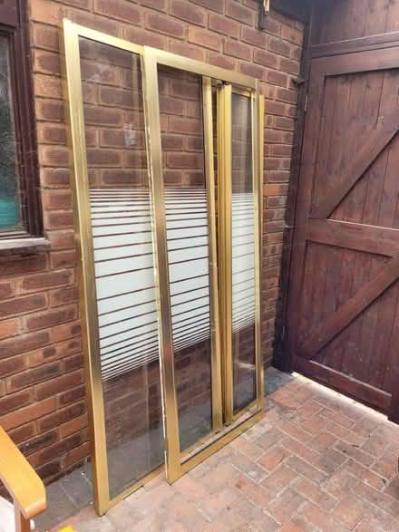 Photo of free Shower enclosure (Poulton-le-Fylde FY6) #1