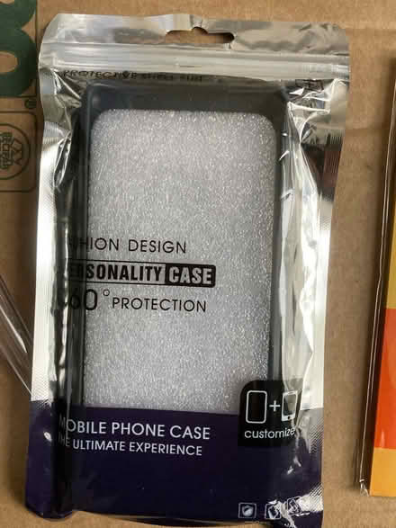 Photo of free Google phonecase & screen protector (LE2) #3