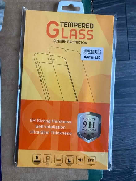 Photo of free Google phonecase & screen protector (LE2) #2