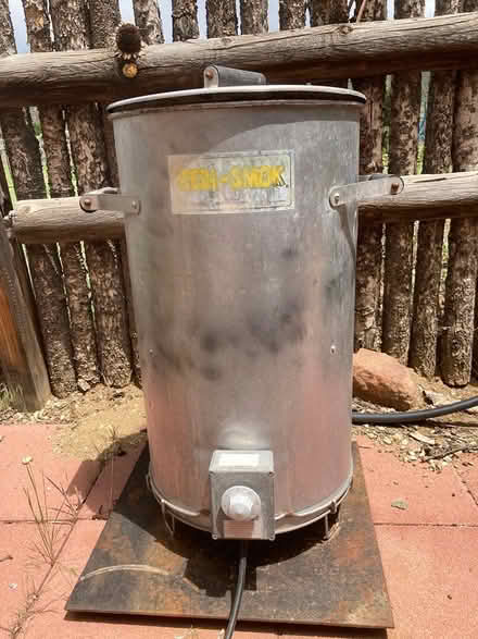 Photo of free Electric smoker (Taos, near Holy Cross Hospital) #1