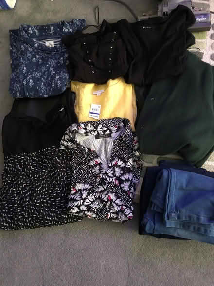 Photo of free Ladies clothes (Stivichall Coventry) #1