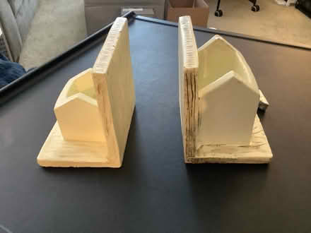 Photo of free Bookends (Ypsilanti,byEllsworth&Mich Ave) #3