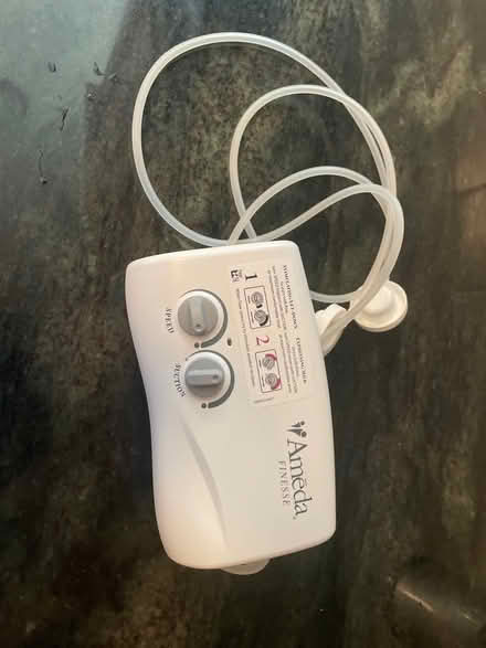 Photo of free Breast pump (Carle place/westbury) #1