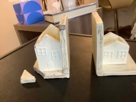 Photo of free Bookends (Ypsilanti,byEllsworth&Mich Ave) #1