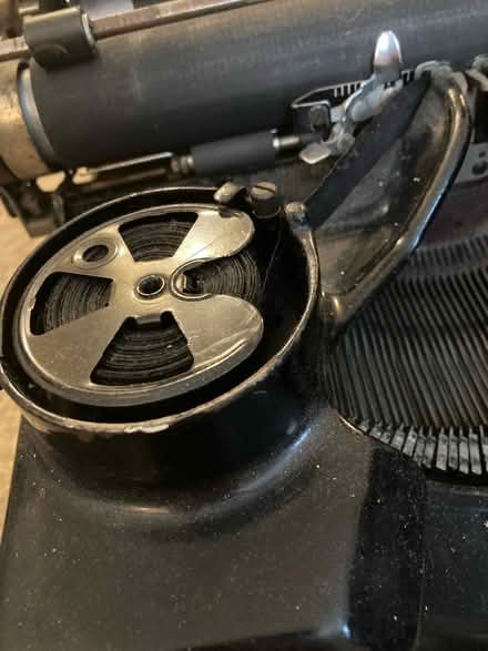 Photo of free Old Typewriter that still types (Ypsilanti,byEllsworth&Mich Ave) #4