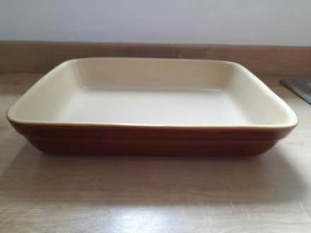 Photo of free Brown casserole Roasting Dish (Hollins BL9) #3