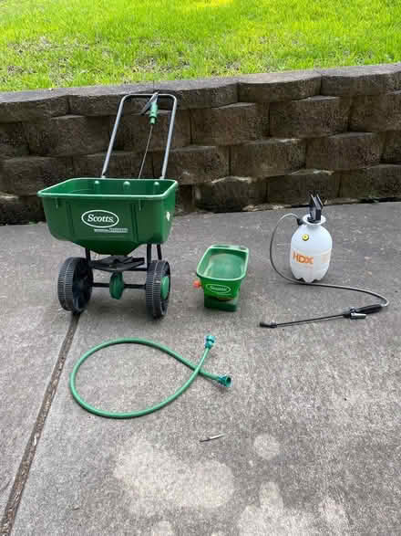 Photo of free Lawn seeder & fertilizer equipment (Cary, near Cary High School) #1