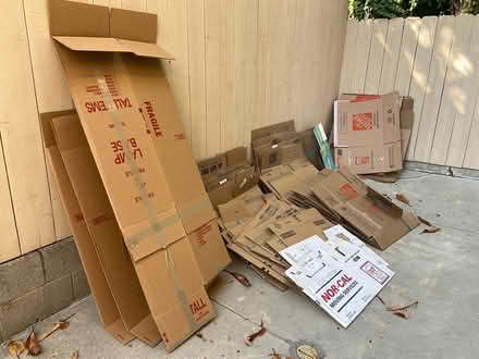 Photo of free Moving boxes and packing material (Near Cheviot Hills) #1