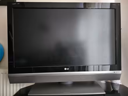 Photo of free 50 inches TV (Hillsborough, S6) #3