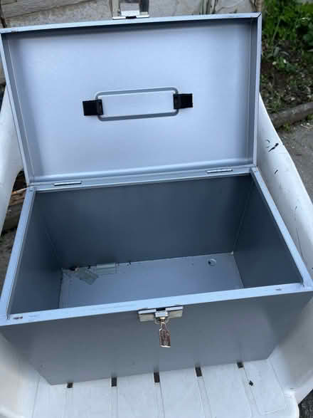 Photo of free Metal locking filing box (WF3) #1