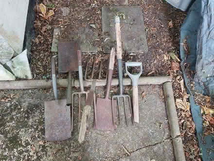 Photo of free Old broken garden spades, forks Axe (Orpington BR6) #1
