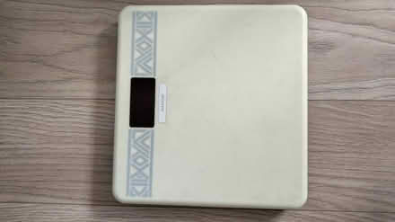 Photo of free bathroom scales (Chalfont Common SL9) #1